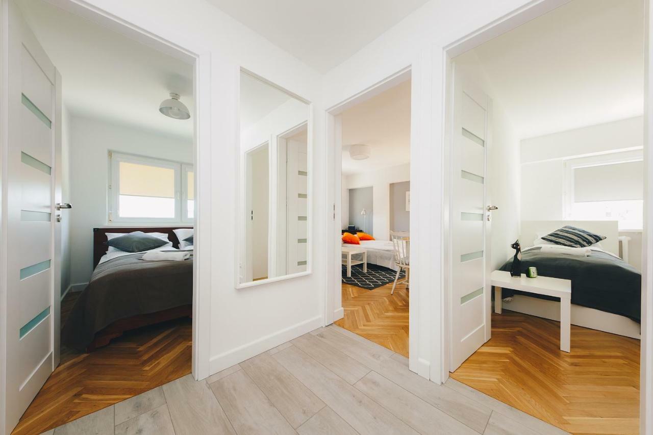 Apartment Shortstaypoland Aleja Solidarnosci